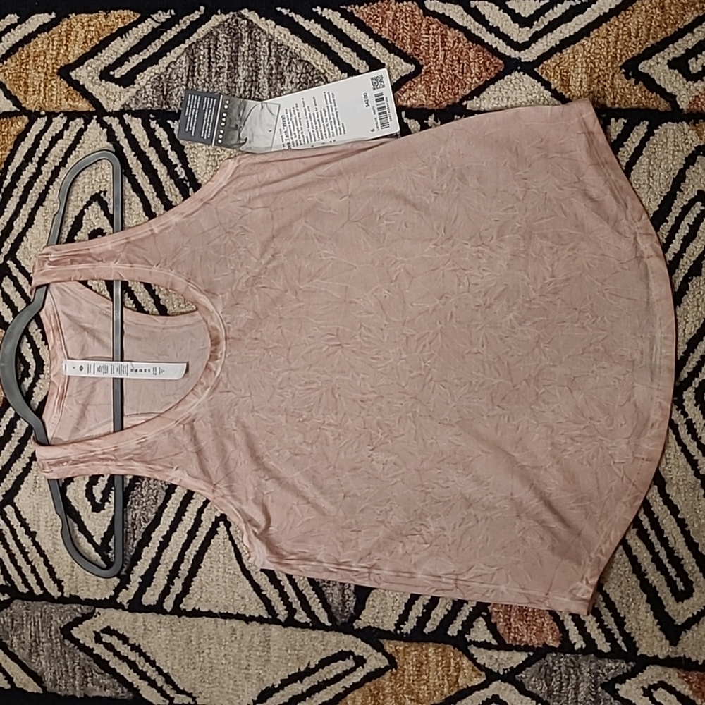 Lululemon Love Tank size 6